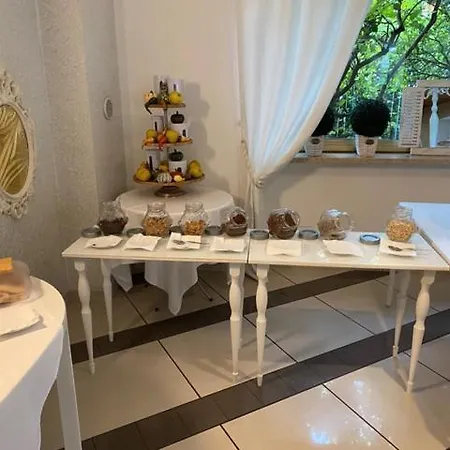 La Perla Ξενοδοχείο 3*